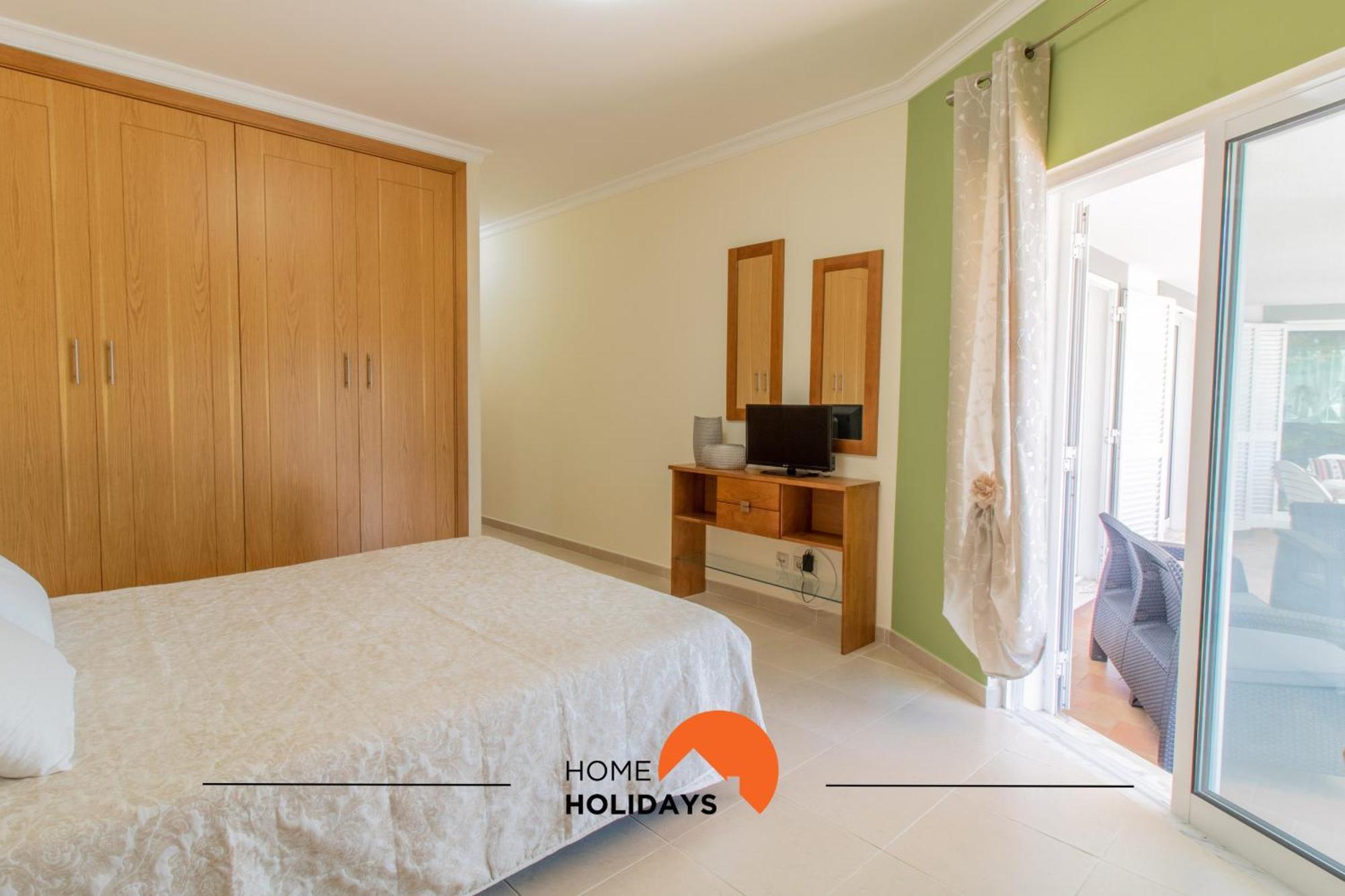 Ferienhaus #297 Espacosa Vivenda V5 By Holidays