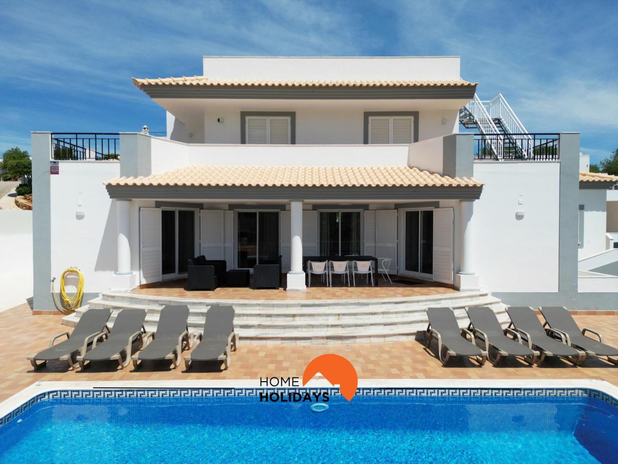 Ferienhaus #297 Espacosa Vivenda V5 By Holidays *